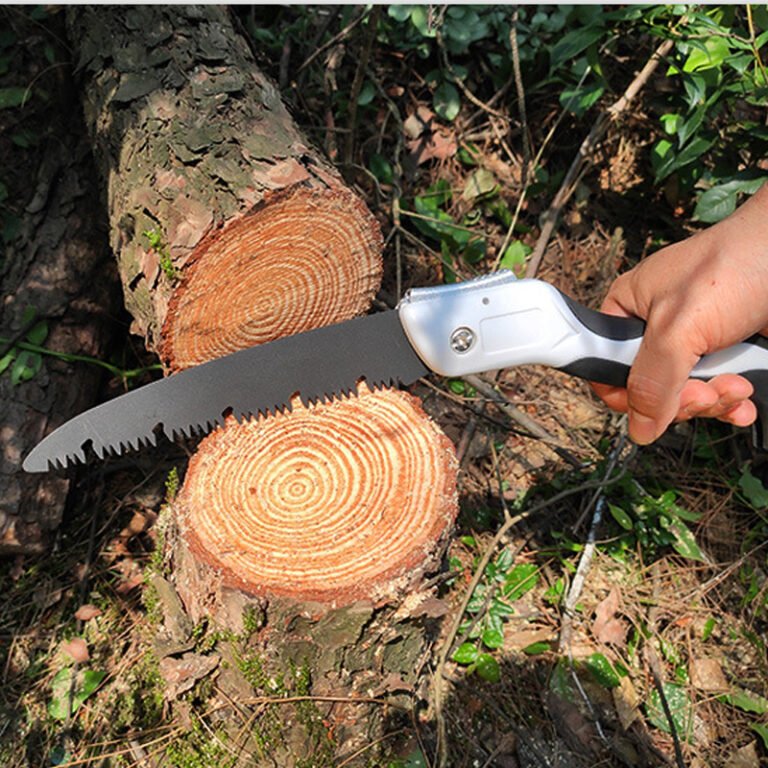 Folding Serrated Hand Saw